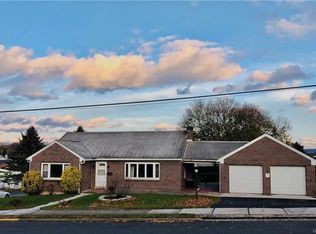 315 S New St, Nazareth, PA 18064