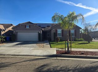 1290 Golf Ave, Lemoore, CA 93245