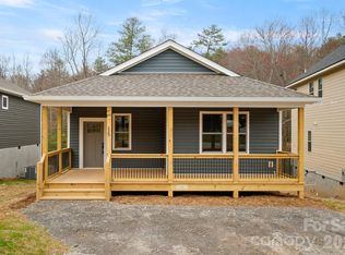 229 Edgewood Rd S, Asheville, NC 28803