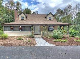 9 S Bow Rd, Hooksett, NH 03106
