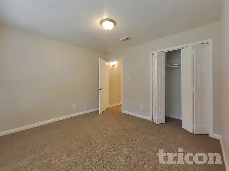 15802 Echo Canyon Dr — Photo 12