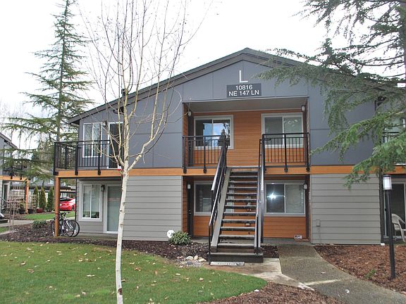 Unit L201 is at top left