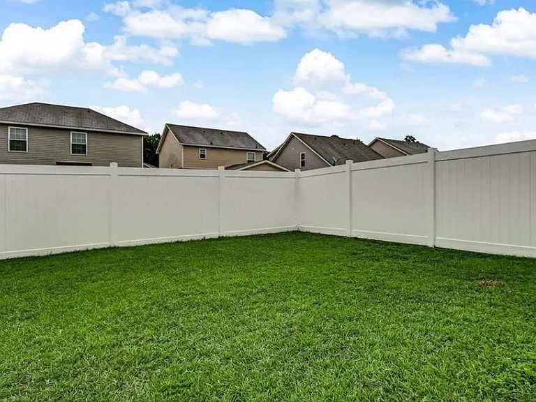 54 Fiore Dr — Photo 12