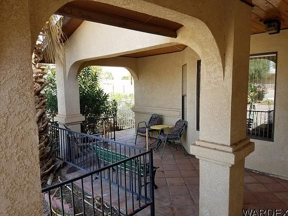 3rd image of 7852 S Cardinal Dr