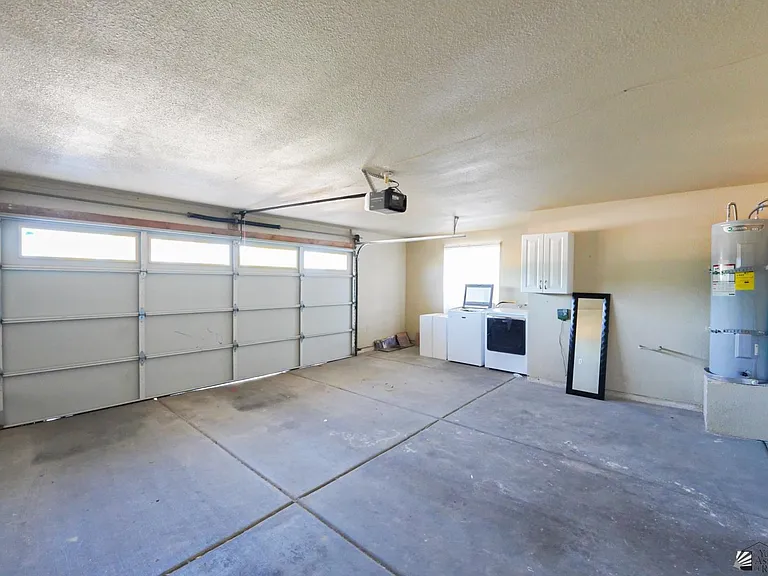 2146 S 47th Ave — Photo 26