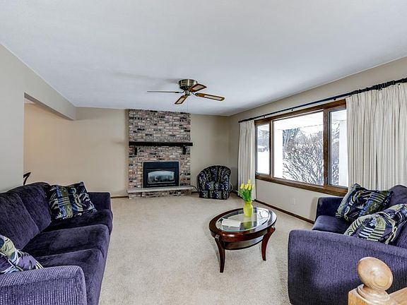 3rd image of 11451 Galtier Dr