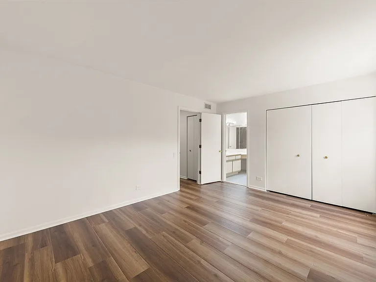 182 Half Moon Cir — Photo 12
