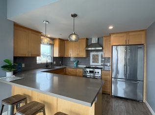802 Ostend Ct, San Diego, CA 92109