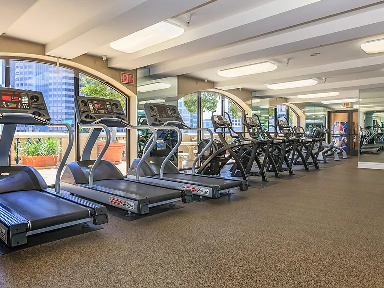 FITNESS CENTER