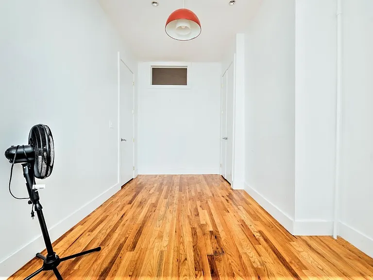 896 Madison St #3 — Photo 7