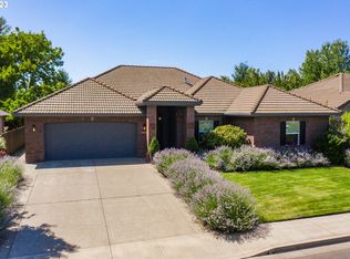 6316 Nicklaus Loop N, Keizer, OR 97303