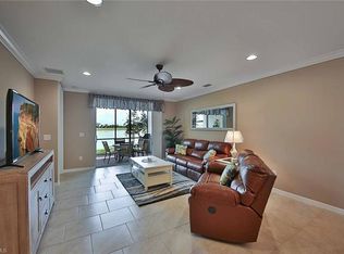 14542 Edgewater Cir, Naples, FL 34114