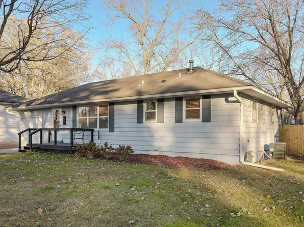 719 Keniston St N, Champlin, MN 55316