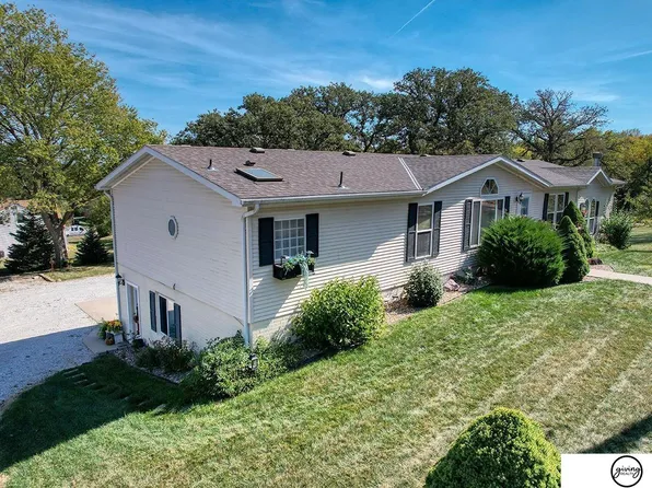 603 S Commercial St, Weeping Water, NE 68463