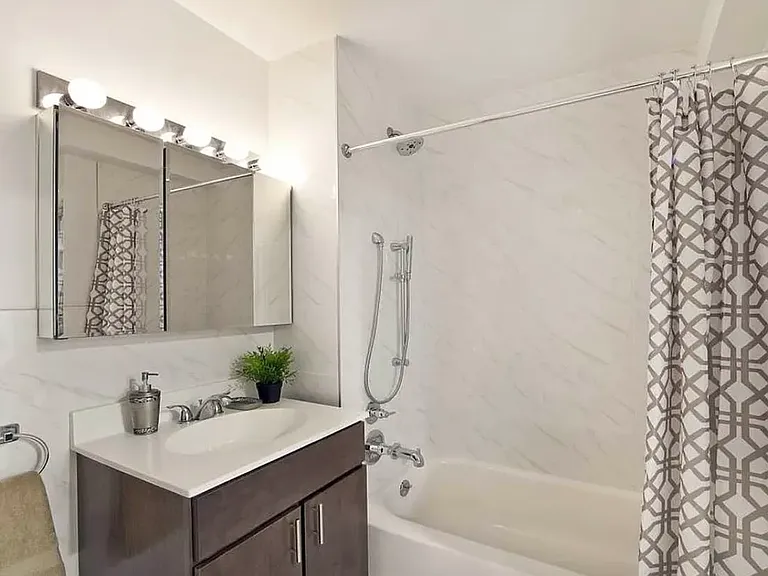2763 Morris Ave #1108 — Photo 6