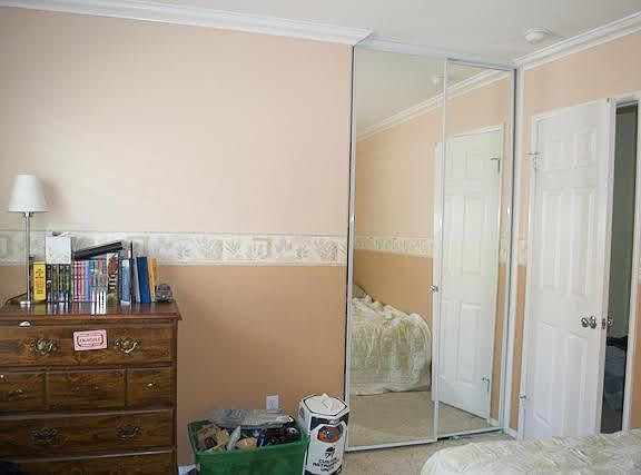 3rd image of 24058 Dearborn Dr