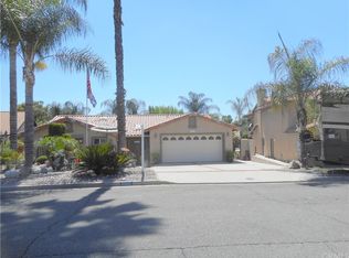 30013 Happy Hunter Dr, Canyon Lake, CA 92587