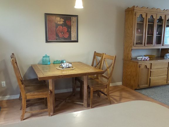 5th image of 2750 Pam Cir