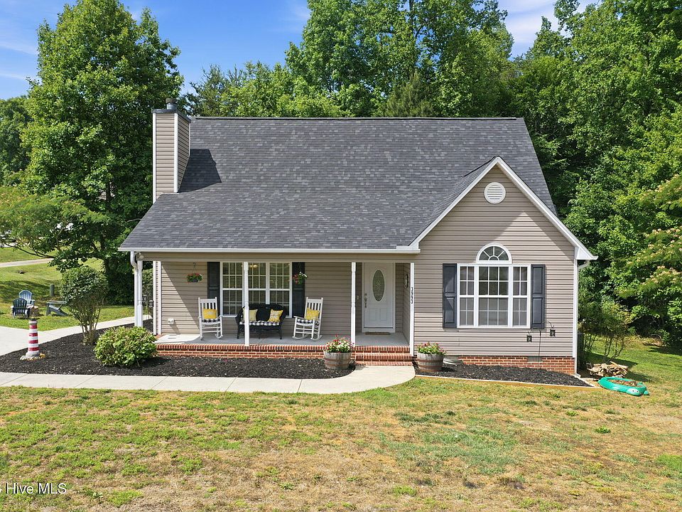 1st image of 3993 Yount Court