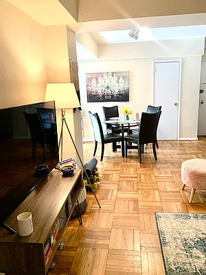 Rented by Corcoran | media 2