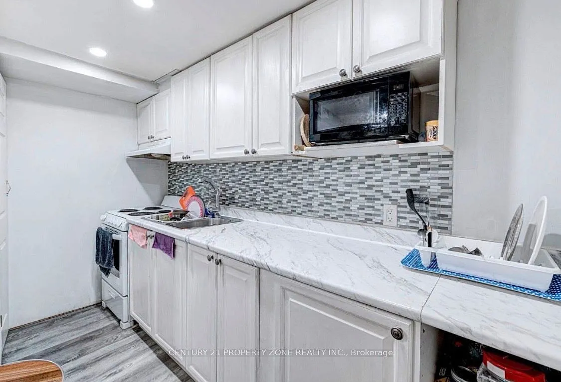 2 bed, $1,650 — Photo 3