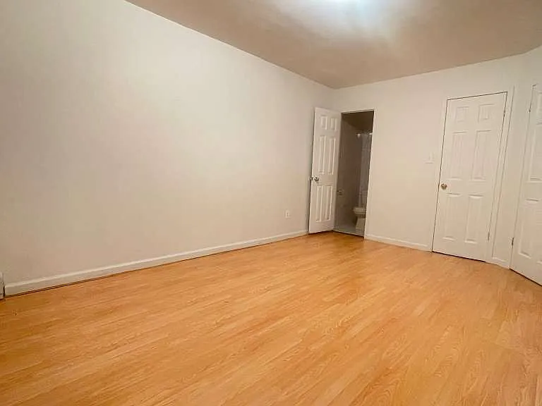 2129 85th St #2F — Photo 7