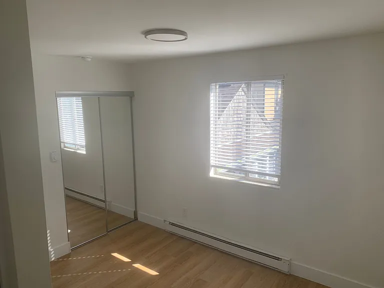 323 S. Grant St. — Photo 8