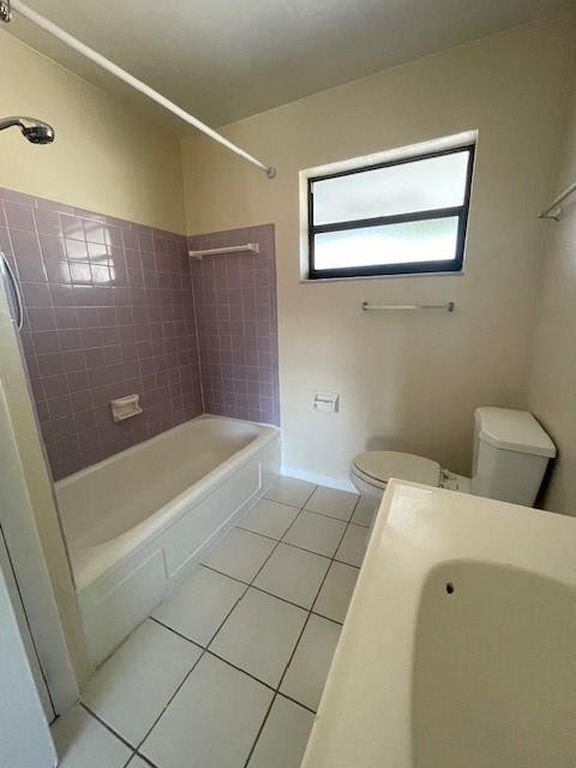1711 S Cypress Rd, photo 5