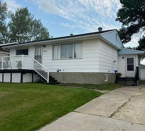 2nd image of 5005 N 47th Ave