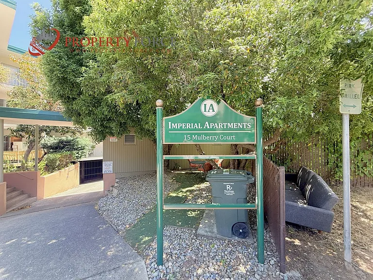 15 Mulberry Ct — Photo 13