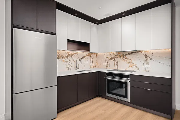 Kitchen, photo 1