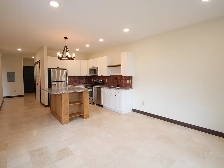 3114 S Sare Rd — Photo 7