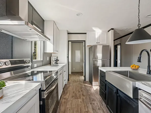 Anatolia Plan, Villas de Mariposas