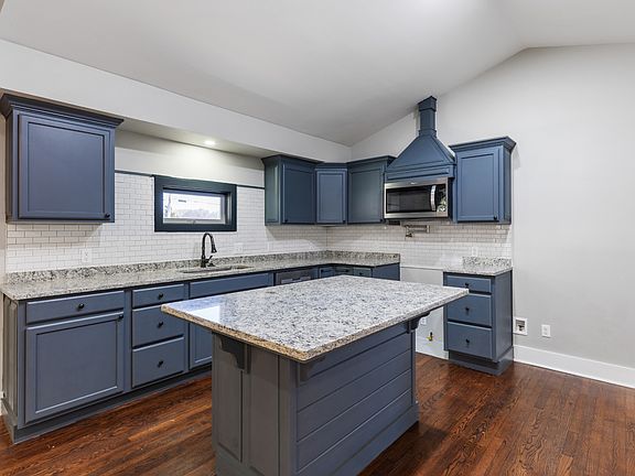5th image of 405 Fairfield Rd