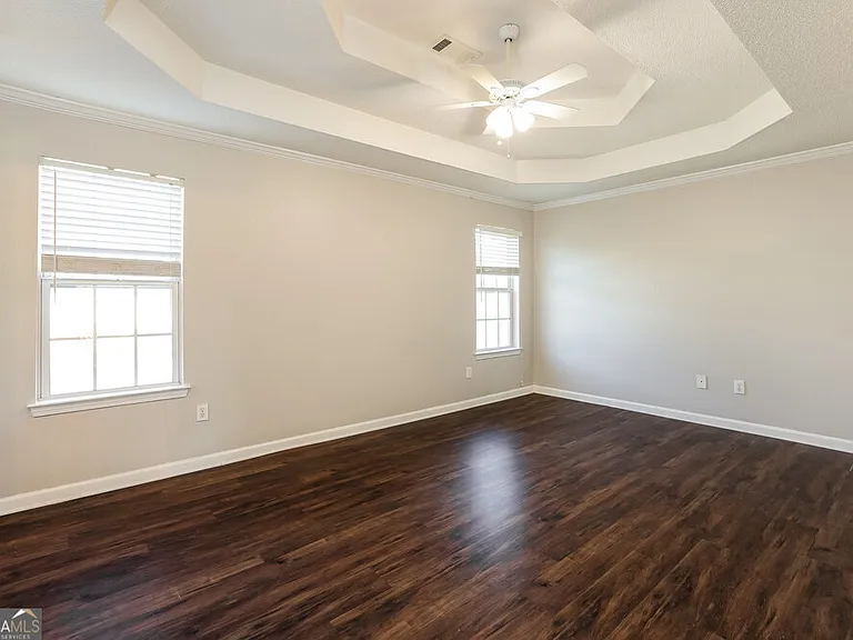 5929 Rosie Ln SE — Photo 8