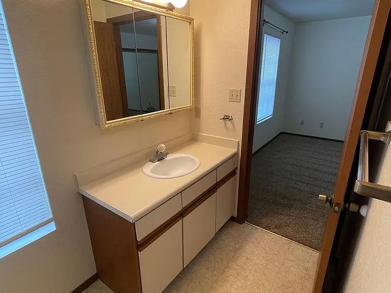 2949 Los Amigos Ct — Photo 15