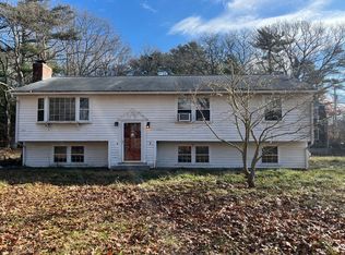 1 Acacia Rd, Plymouth, MA 02360