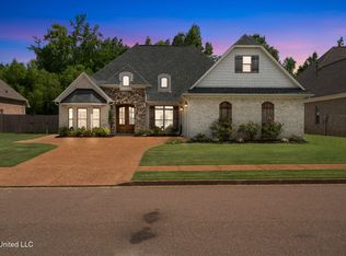 5189 Watson Place Ln, Nesbit, MS 38651