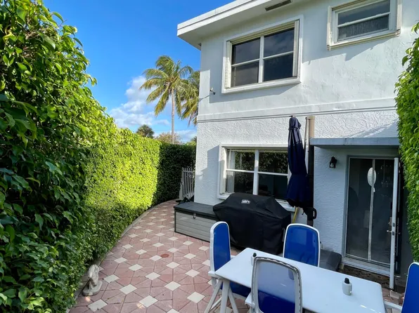 1701 N Treasure Dr APT 1, North Bay Village, FL 33141