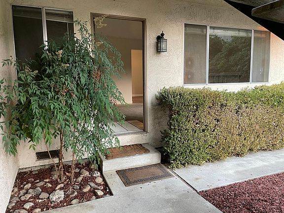 5th image of 164 Michael Dr #2