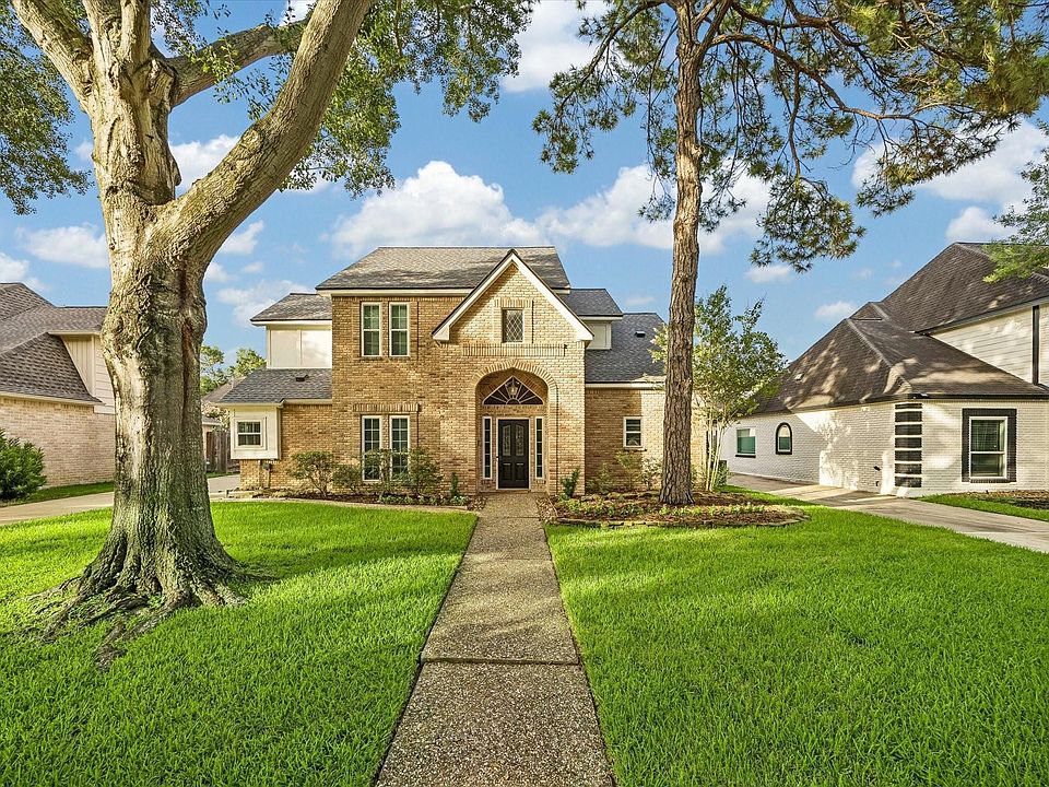 1st image of 1027 Flagmore Dr