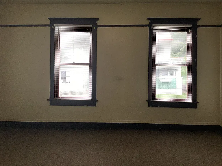 501-503 McLane Ave — Photo 6