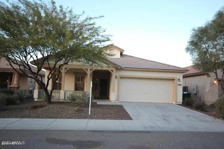 5118 W Molly Ln — Photo 1