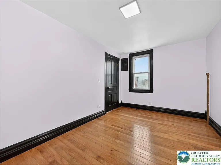 1341 W Chew St — Photo 29