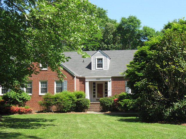 1st image of 1221 Pennrose Dr