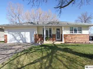 2322 Dawn Dr, Crete, NE 68333