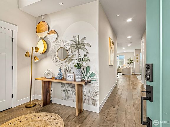 4th image of 4418 242nd Place SE