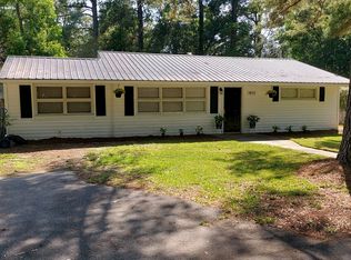 1403 Oak St, Conway, SC 29526