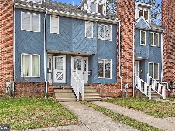 2nd image of 7332 Devon St