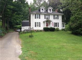 681 River Rd, Shelton, CT 06484